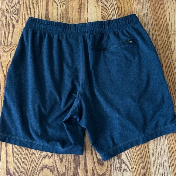 VUORI Men’s Ponto  7” Shorts DreamKnit Heather Black Medium - Picture 4 of 8